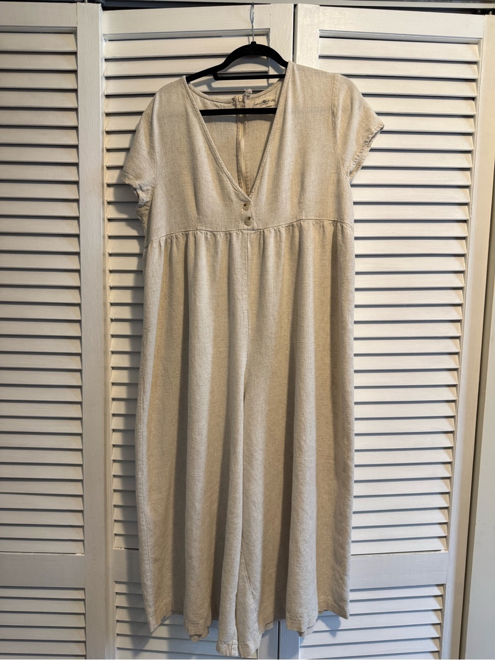 NATURAL LIFE Avery Light Beige V-Neck jumpsuit
